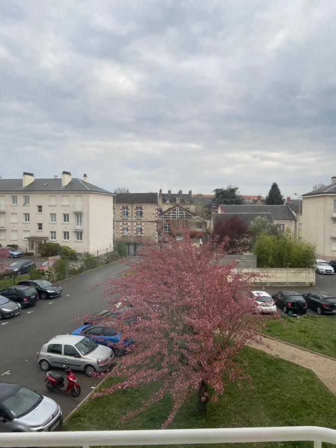 Bel F3 Quartier Pignoux 1 Km Centre Ville Bourges Extérieur photo
